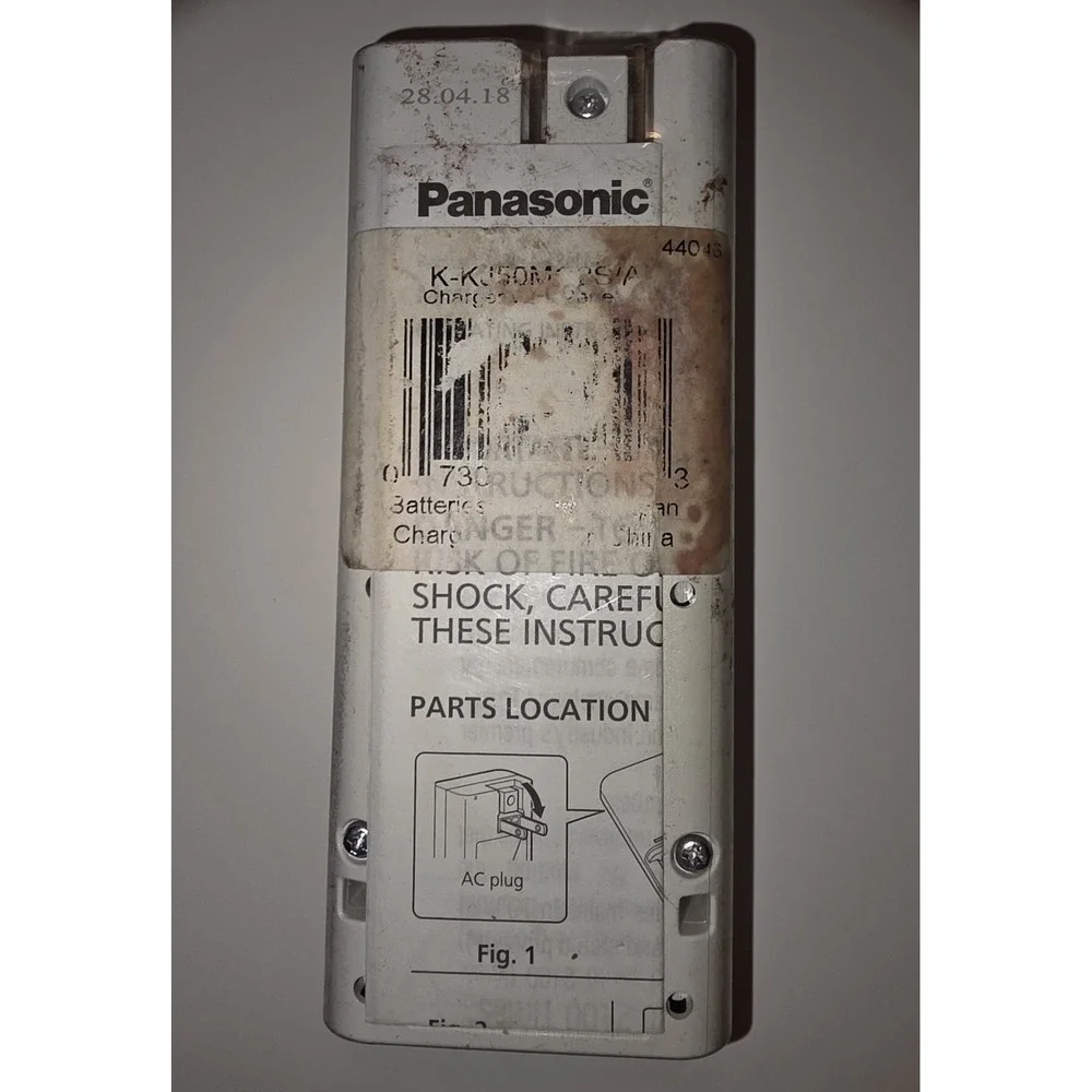 New Panasonic BQ-CC50 Ni-MH AA Battery Charger With AA Panasonic‎ Batteries